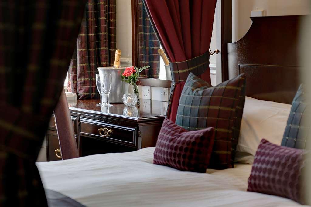 Kinloch Hotel, Isle Of Arran Blackwaterfoot Room photo