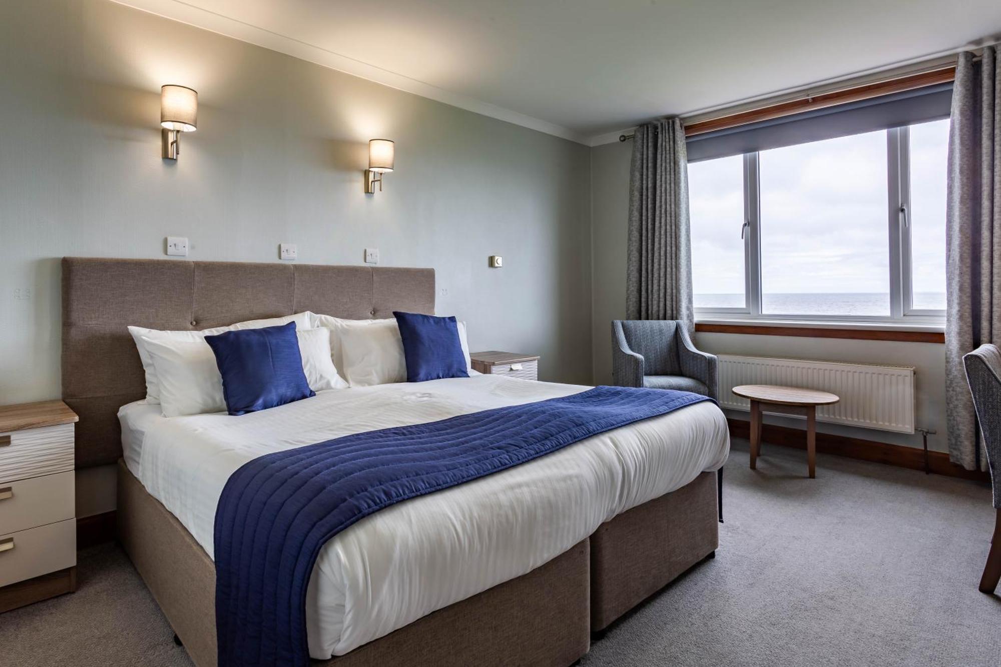 Kinloch Hotel, Isle Of Arran Blackwaterfoot Exterior photo