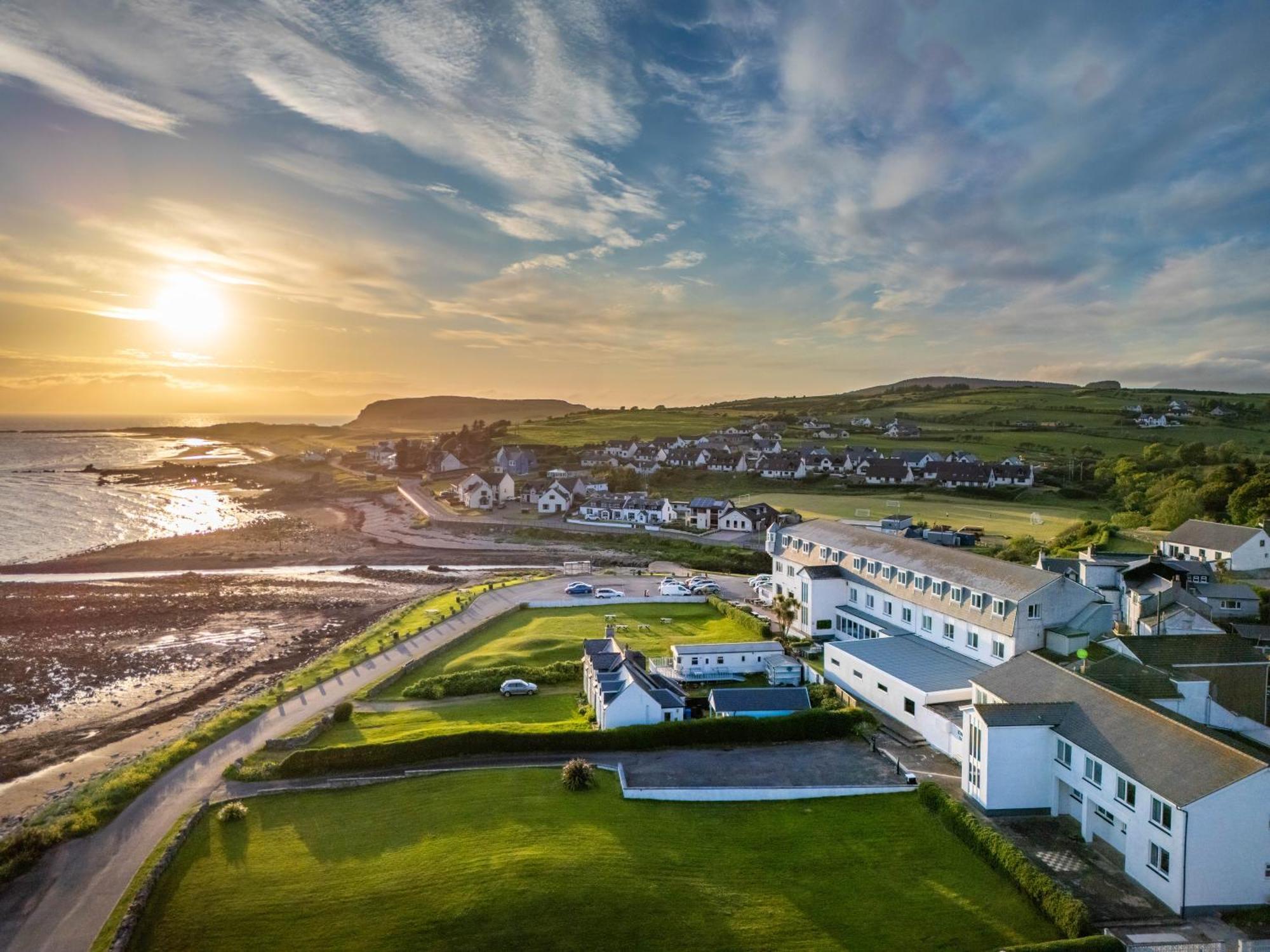 Kinloch Hotel, Isle Of Arran Blackwaterfoot Exterior photo
