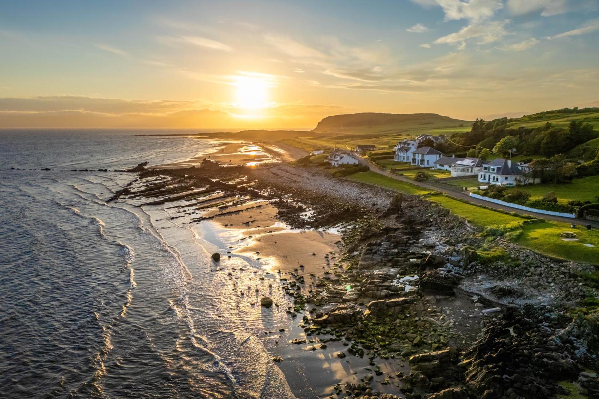 Kinloch Hotel, Isle Of Arran Blackwaterfoot Exterior photo